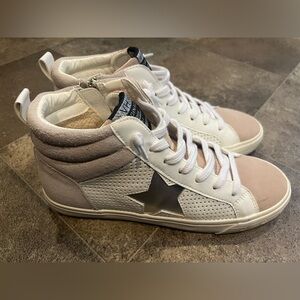 Vintage Havana Blush High Top Sneakers size 9